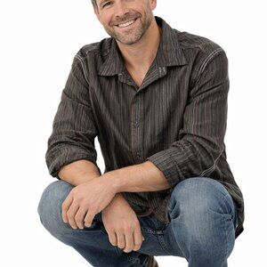 POINT ZERO Men’s Dark Vertical Stripe Shirt – Size L – Modern Rugged Look